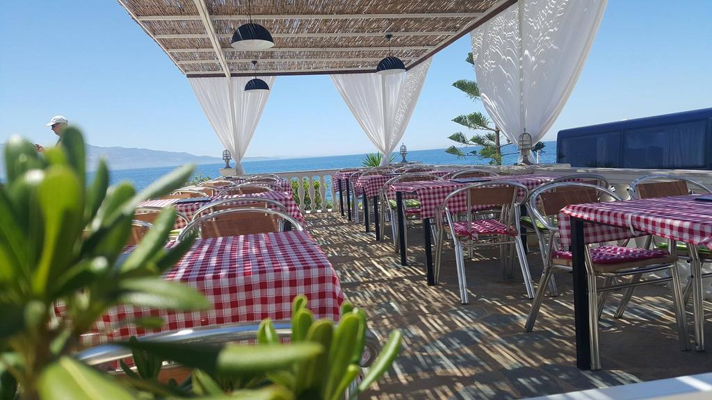 Perla Hotel Saranda Luaran gambar