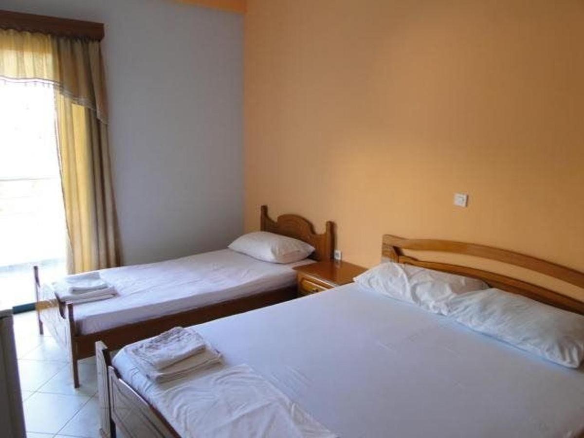 Perla Hotel Saranda Luaran gambar