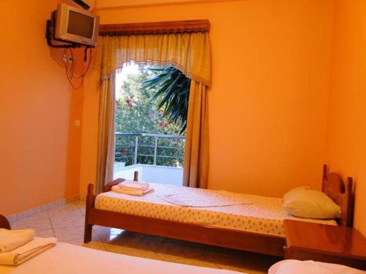 Perla Hotel Saranda Luaran gambar
